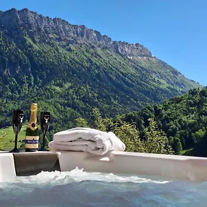 https://chambre-boille-lait.hotels-rhonealpes.com
